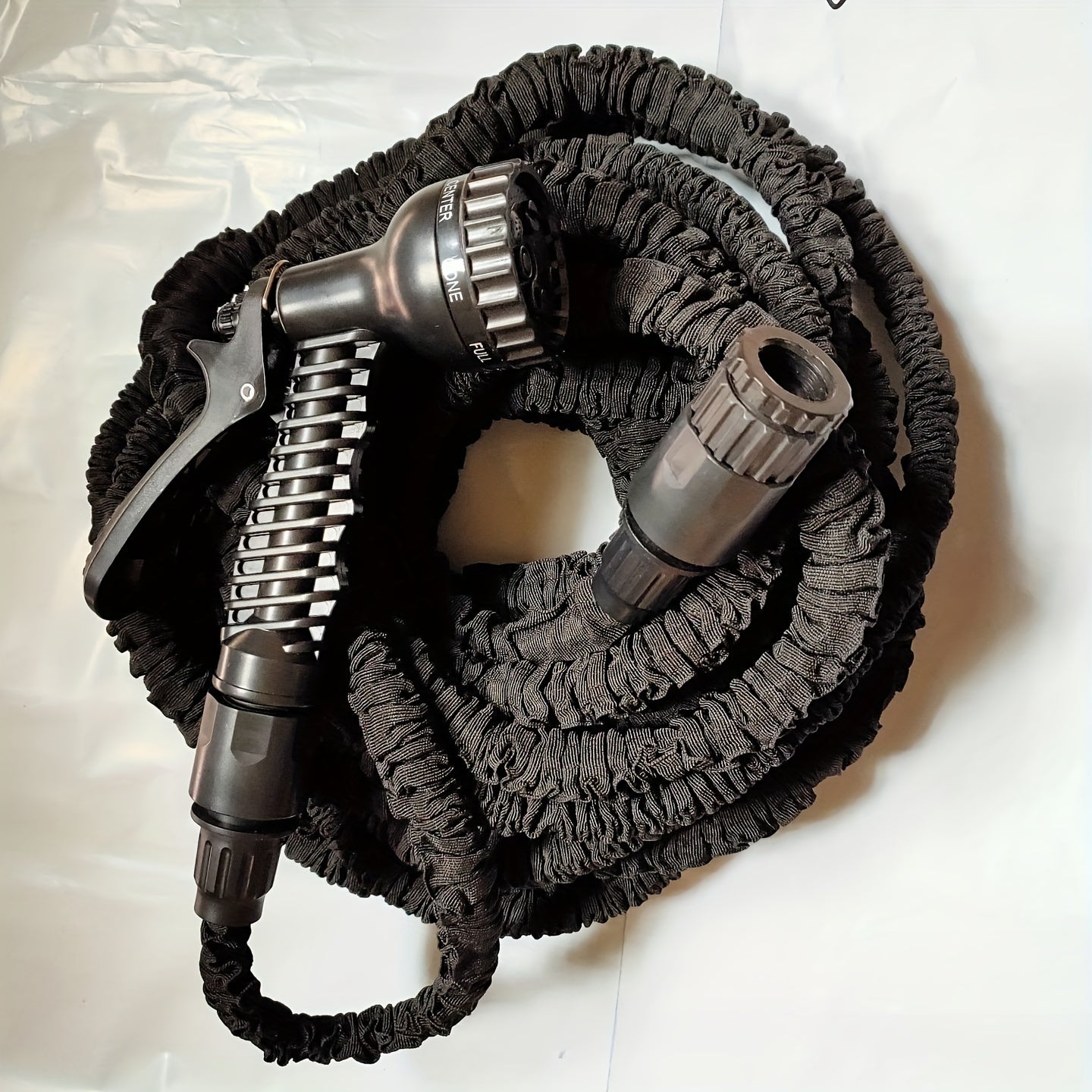 3X Telescopic Heavy-Duty Rubber Garden Hose with High-Pressure Water Gun - 3/4 Inch All-Season Outdoor Hose for Car Wash, Lawn Care & Yard Work, Includes European Thread Adapter
