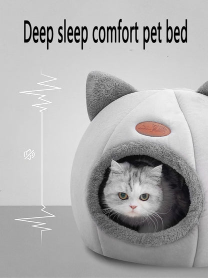 Winter Comfort: The Perfect Bed for Cats
